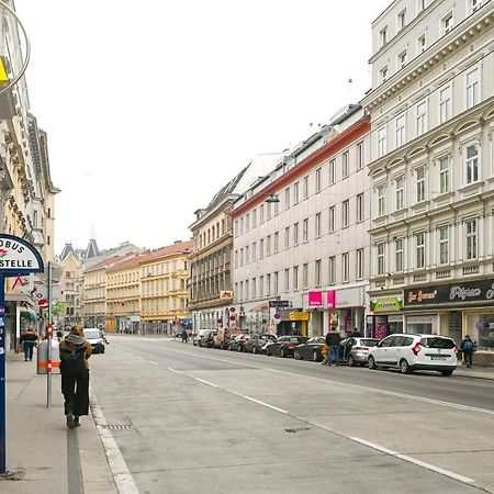 Modern Suite Schoenbrunn Vienna Exterior photo